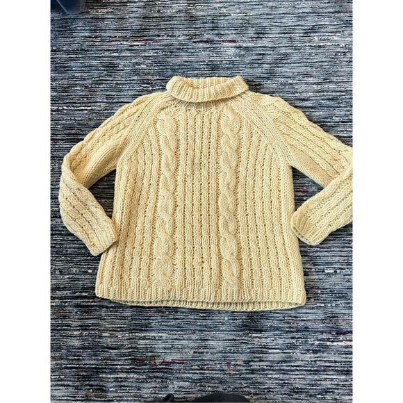 Vintage made in Italy for Stewart’s Baltimore cream wool sweater size S - Picture 4 of 8